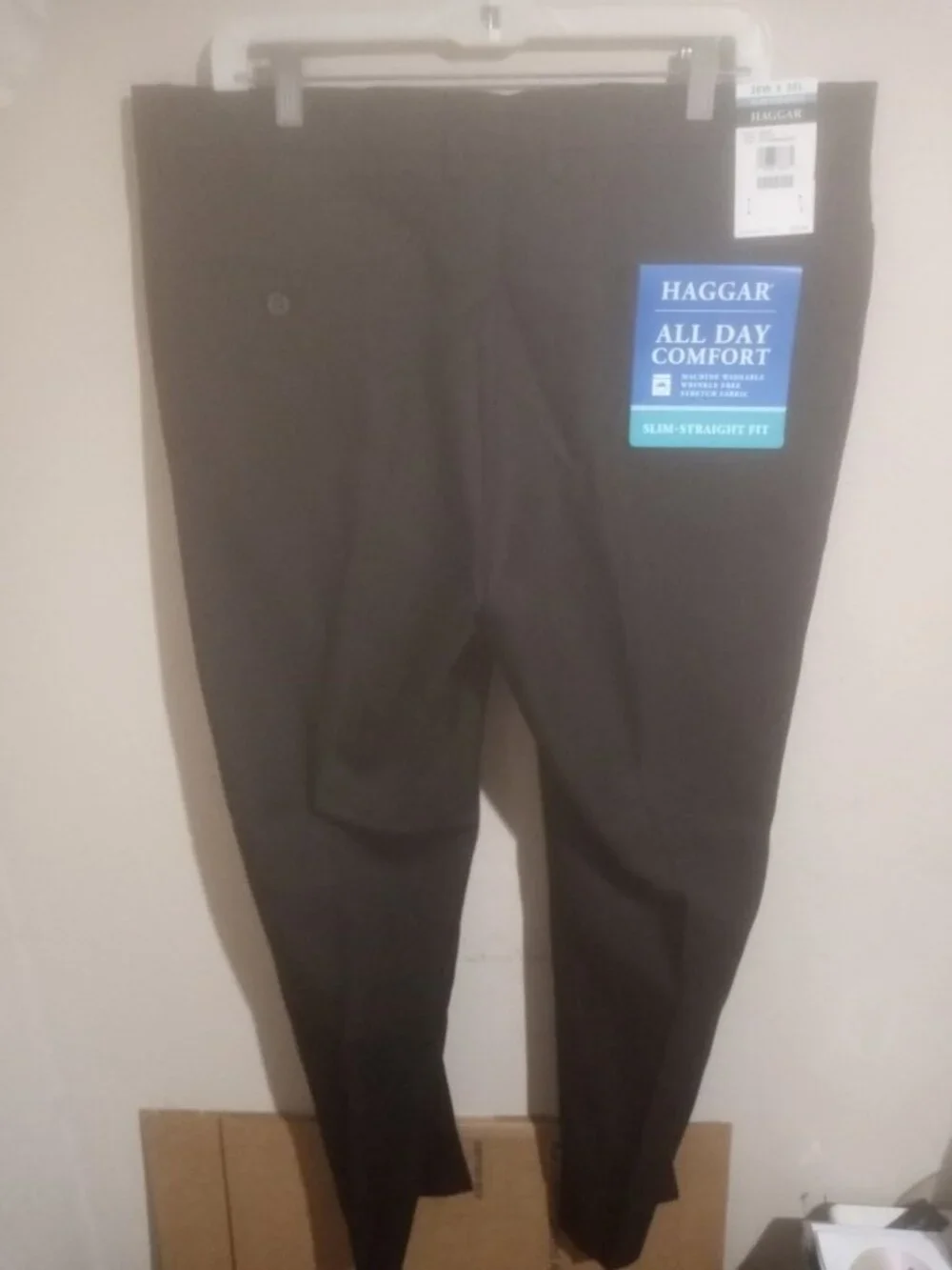 Haggar Men's All Day Comfort Slim-Straight Dress Pants 38x30 Black NWT MSRP $70 - Picture 4 of 10